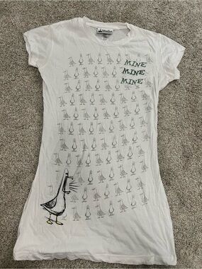 Disney Parks White Graphic Finding Nemo 'Mine Mine Mine' Seagull Woman’s S Tee